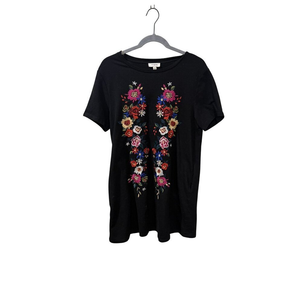 Umgee Black Floral Embroidered Short Sleeve Womens TSHIRT DRESS Size Medium